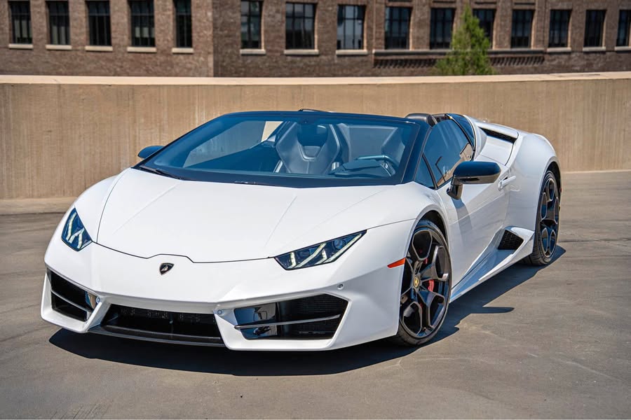 2017 Lamborghini Huracan - LP 580-2 Spyder Convertible 2D