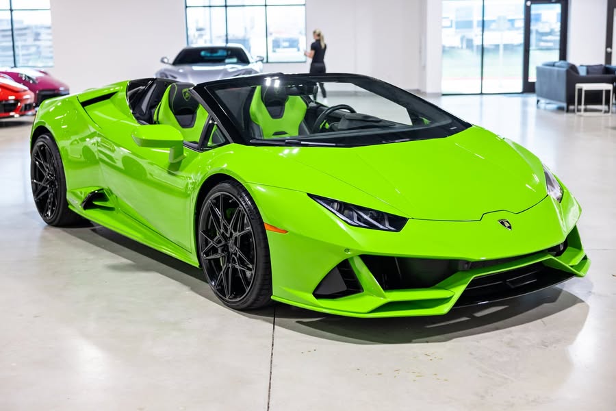 2023 Lamborghini huracan evo