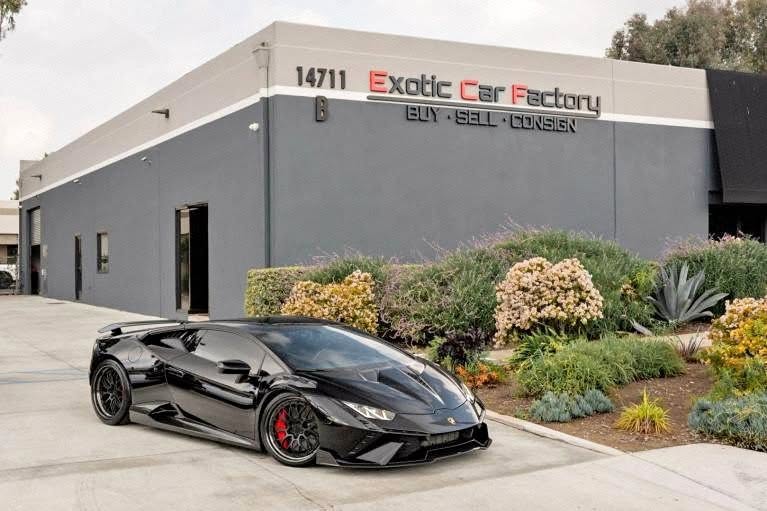 2024 Lamborghini HURACAN TECNICA COUPE 2D