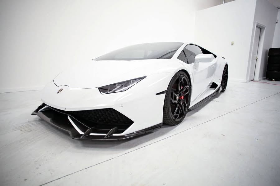 2015 Lamborghini Huracan - LP 610-4 Coupe 2D