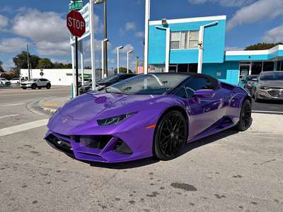2020 Lamborghini Huracan - EVO Spyder AWD LP 640