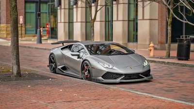 2016 Lamborghini Huracan LP610-4 Coupe 2D