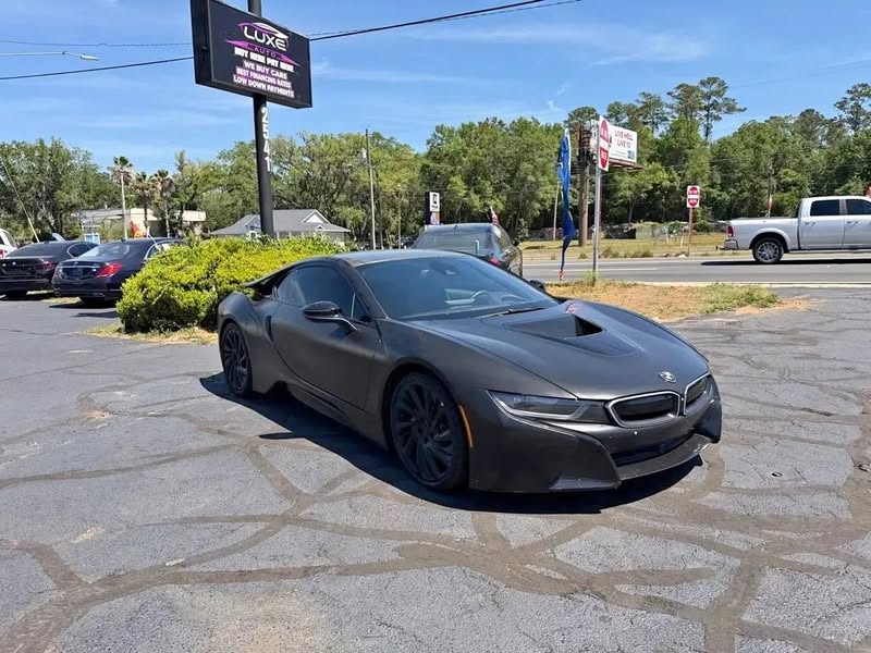 2014 BMW i8