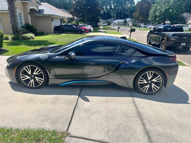 2016 BMW i8 - Coupe 2D
