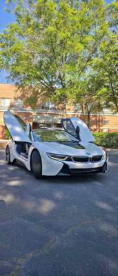 2016 BMW i8 - i8