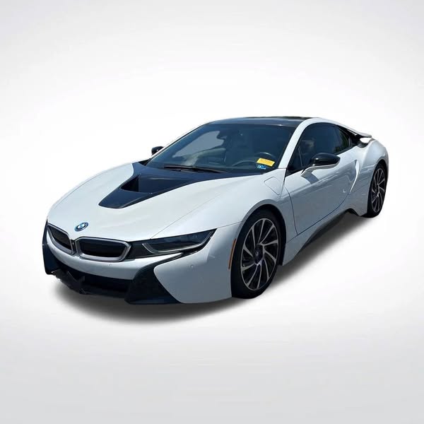 2015 BMW  i8 Base - R12479P