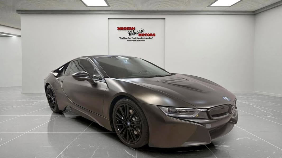 2019 BMW i8