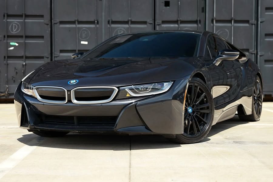 2020 BMW i8