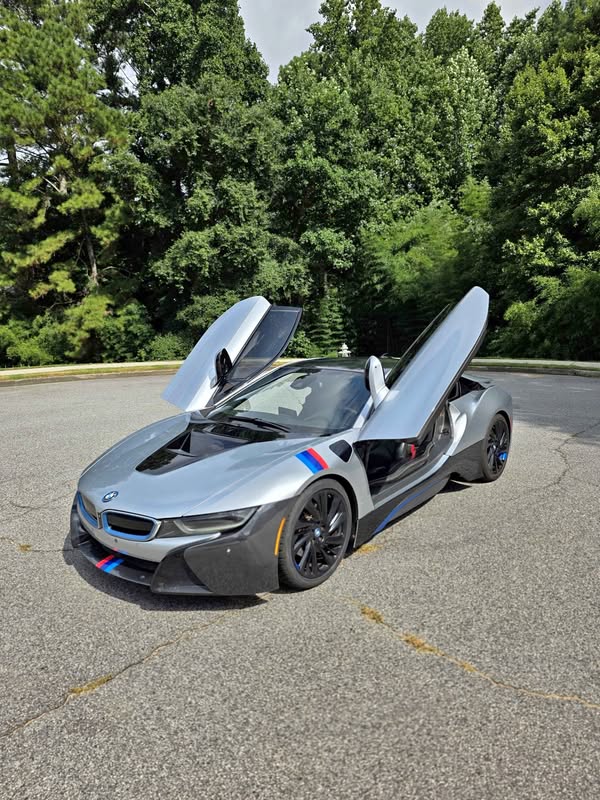 2015 BMW i8 - Coupe 2D