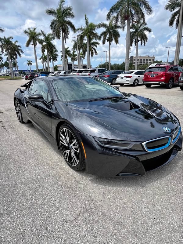 2015 BMW i8 - Coupe 2D
