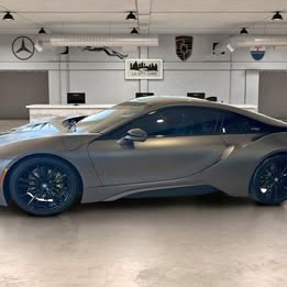 2016 BMW i8 - i8