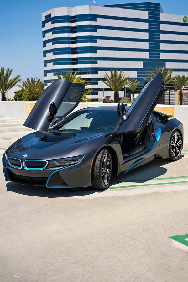 2016 BMW i8 - Coupe 2D