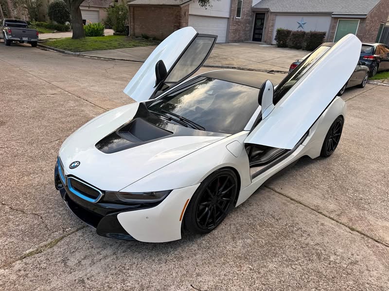 2015 BMW i8 - Coupe 2D