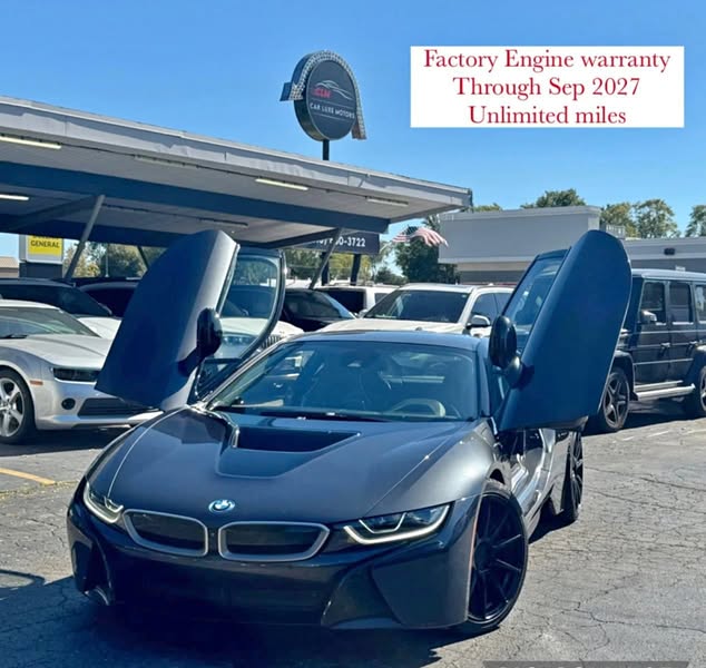 2017 BMW i8 Coupe 2D