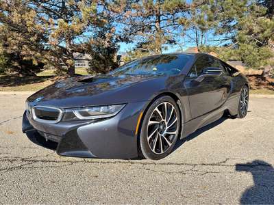 2017 BMW i8 - Coupe 2D