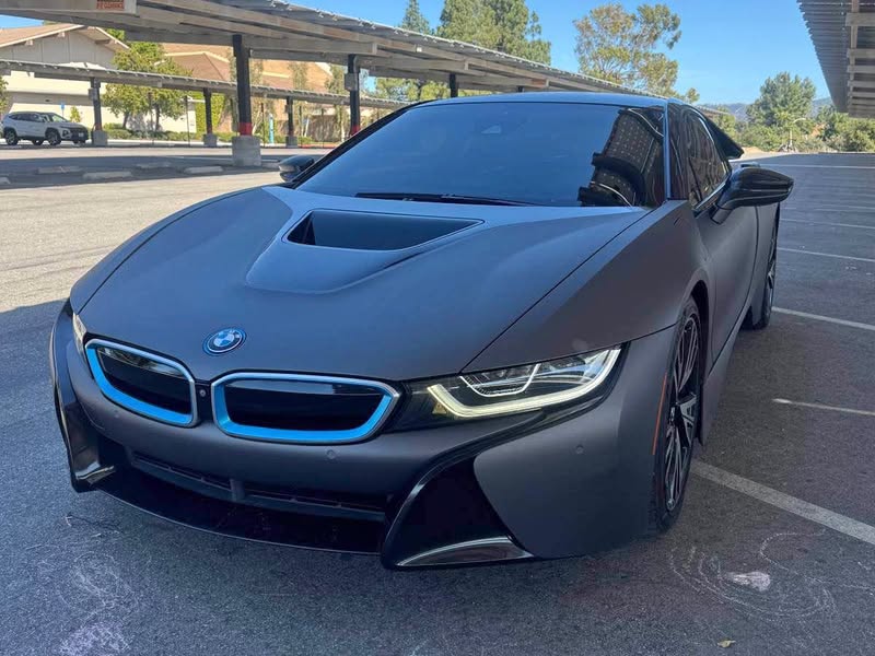 2016 BMW i8