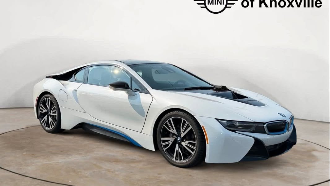 2016 BMW i8