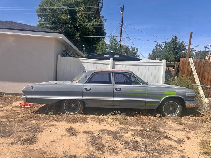 1963 Chevrolet Impala - Sedan 4D