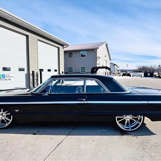 1964 Chevrolet Impala - Ss