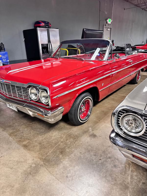 1964 Chevrolet Impala - SS