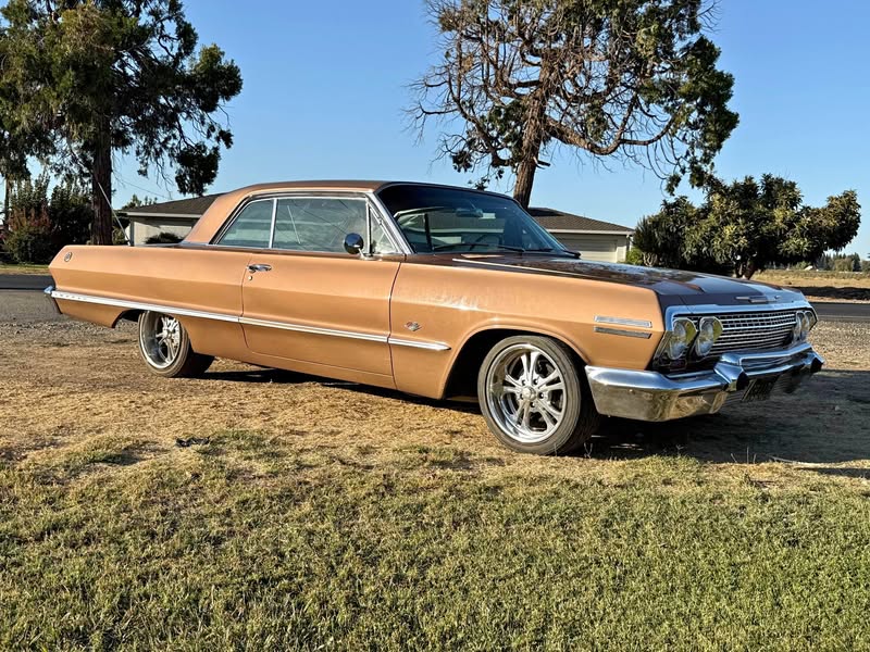 1963 Chevrolet Impala - SS