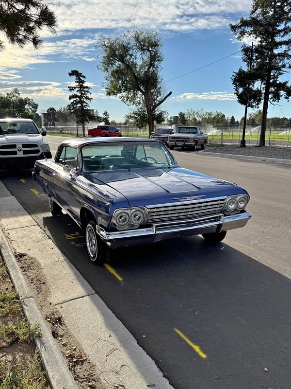 1962 Chevrolet Impala - Couple
