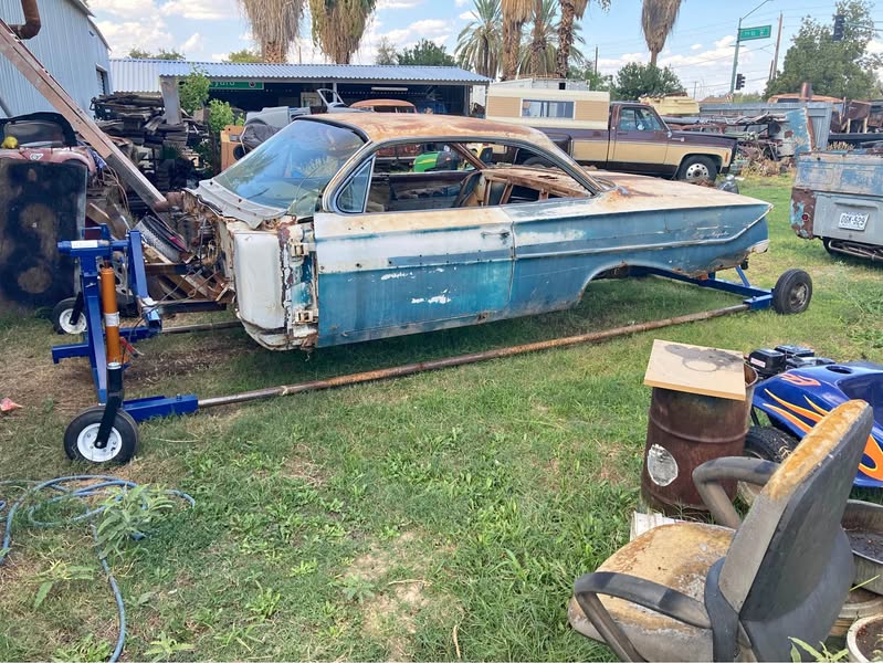 1961 Chevrolet Impala - Bubble