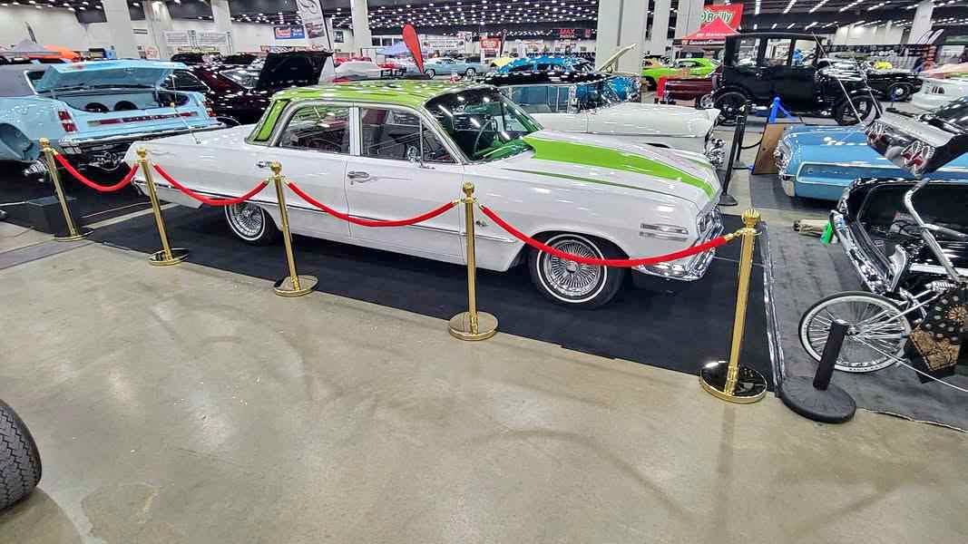 1963 Chevrolet Impala - Sedan 4D
