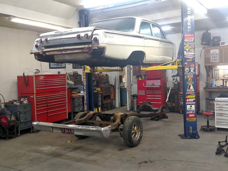1962 Chevrolet Impala - Sedan 4D
