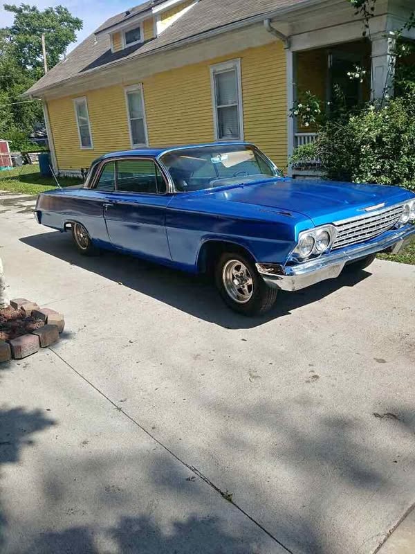 1962 Chevrolet Impala - Sedan 4D