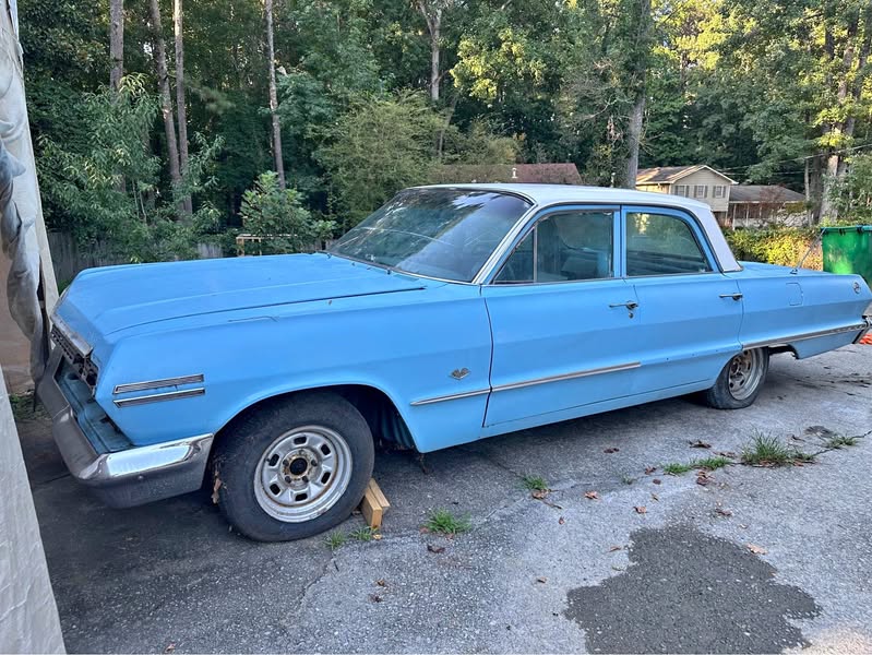 1963 Chevrolet Impala - Sedan 4D
