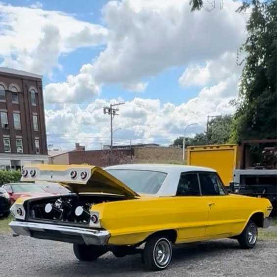 1963 Chevrolet Impala - LS Sedan 4D