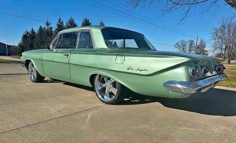 1961 Chevrolet Impala - Resto Mod