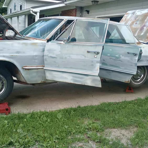 1963 1963 Chevrolet Impala - Sedan 4D