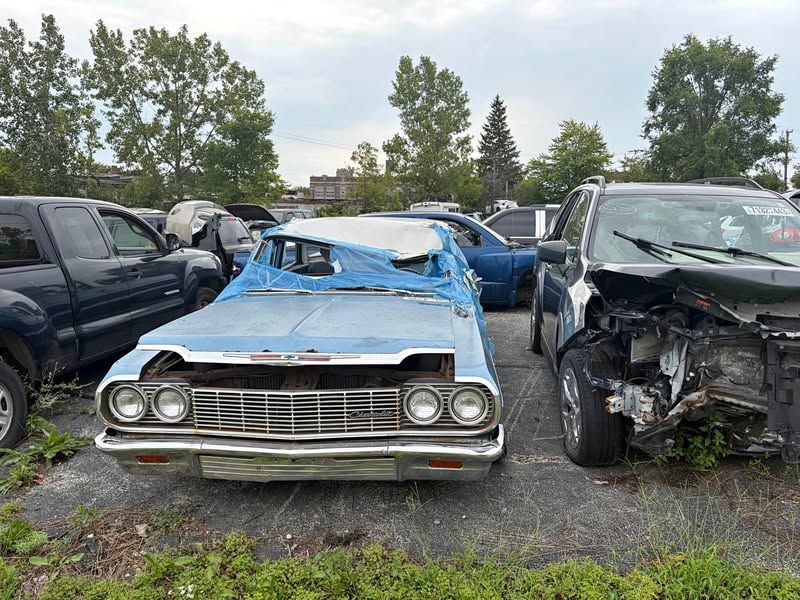 1964 Chevrolet Impala - Sedan 4D
