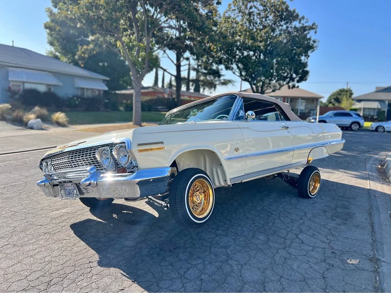 1963 Chevrolet Impala - Convertible