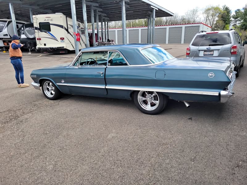 1963 Chevrolet Impala - 2 door 409