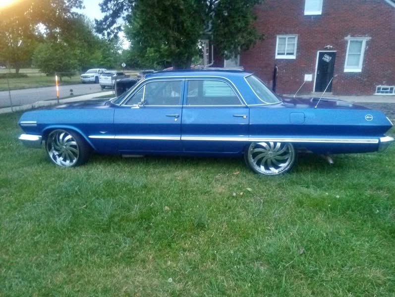 1963 Chevrolet Impala - Sedan 4D