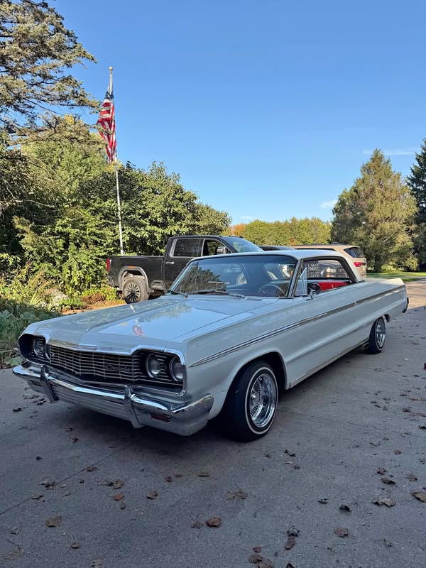1964 Chevrolet Impala - SS