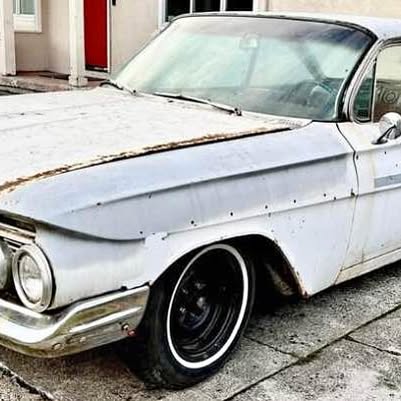 1961 Chevrolet Bubble Top Impala