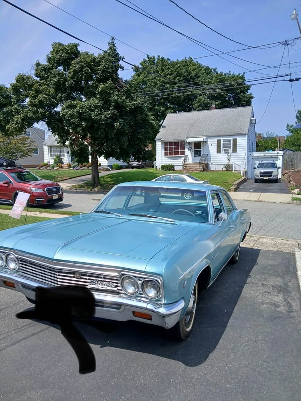 1966 Chevrolet Impala - LS Sedan 4D