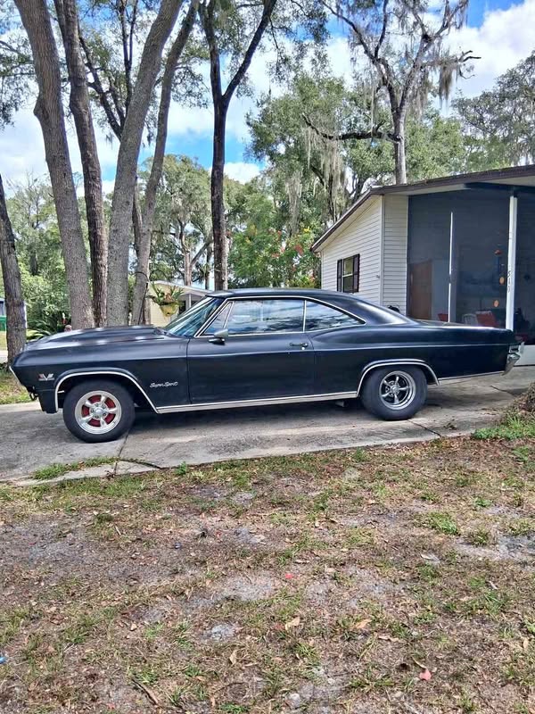 1965 Chevrolet Impala - SS