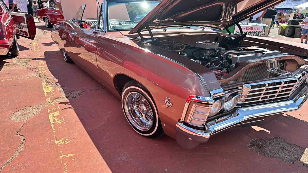 1967 Chevrolet Impala - Convertible