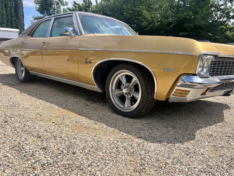 1970 Chevrolet Impala - Sedan 4D