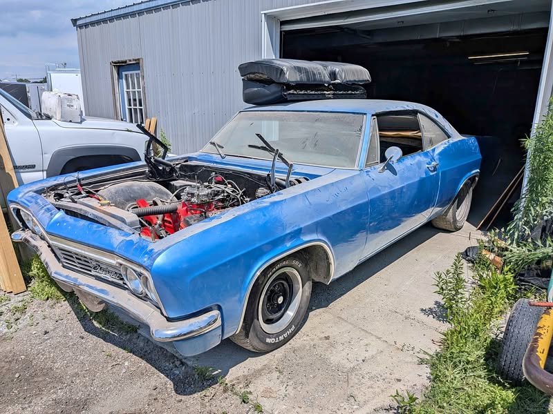 1966 Chevrolet Impala - 2 door