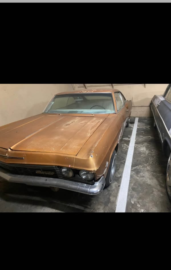1965 Chevrolet Impala - 2 door