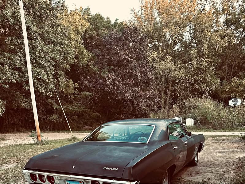 1968 Chevrolet Impala - Sedan 4D