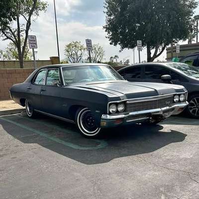1970 Chevrolet Impala - Sedan 4D