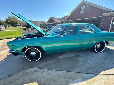 1966 Chevrolet Impala - LS Sedan 4D