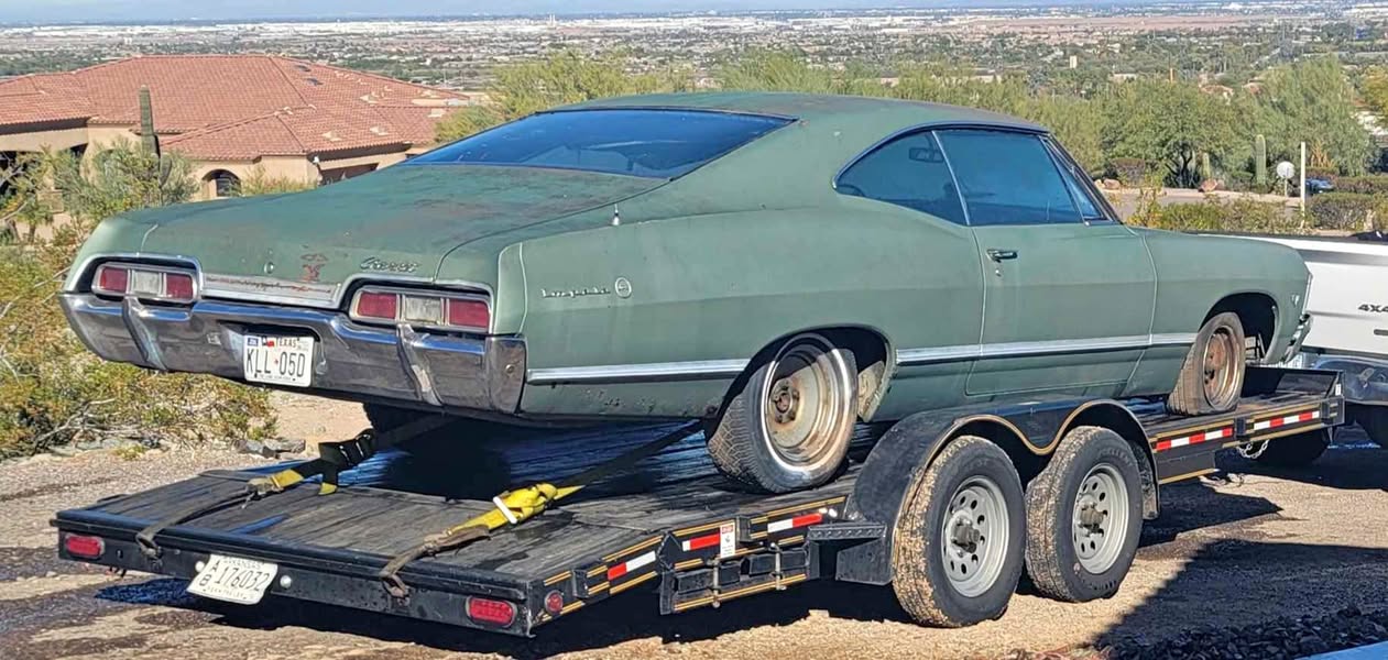 1967 Chevrolet Impala - Fastback